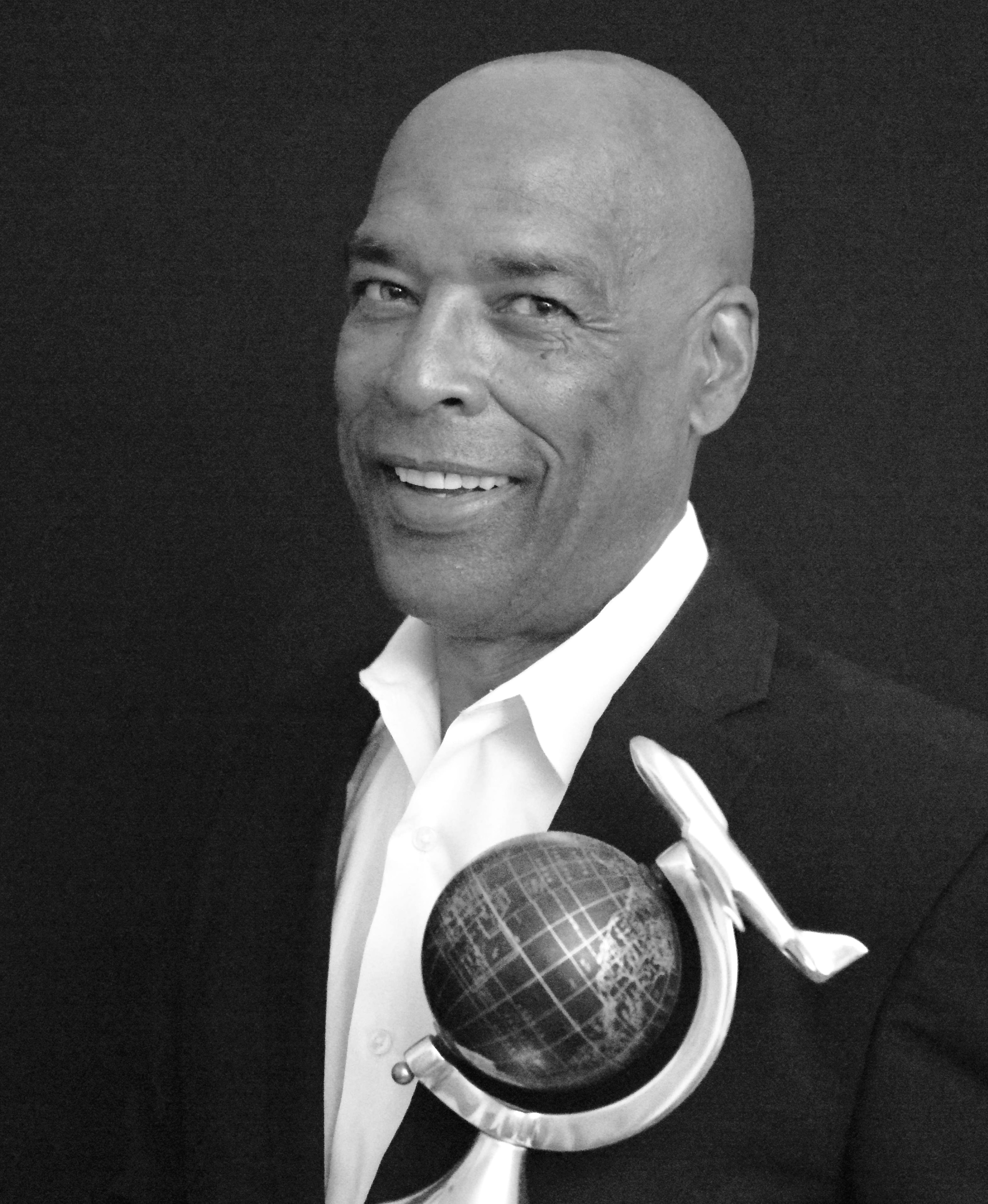 Globe Art Blk